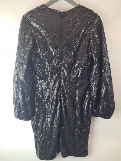 Chi Chi London Long Sleeve Plunge Sequin Mini Dress Black Size 14 ****V498