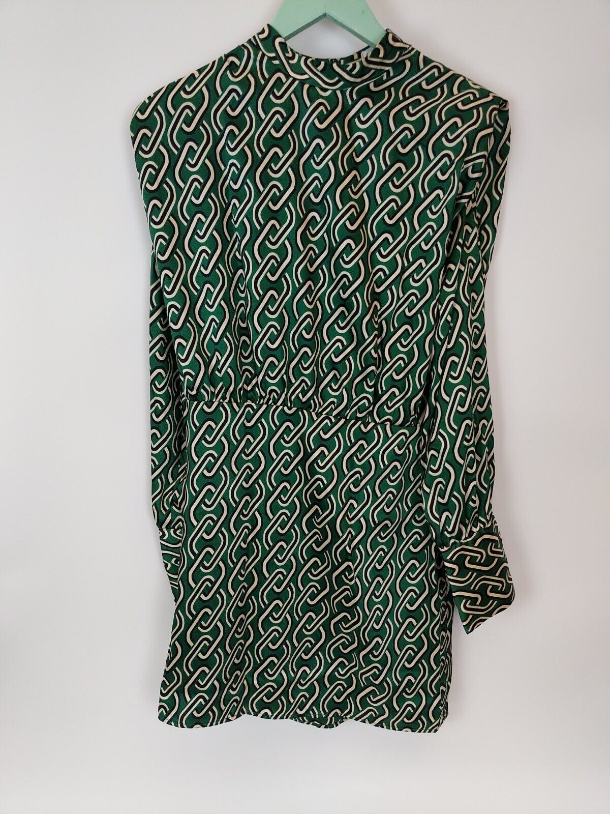 MNG Green Chain Dress. UK 8 **** Ref V263