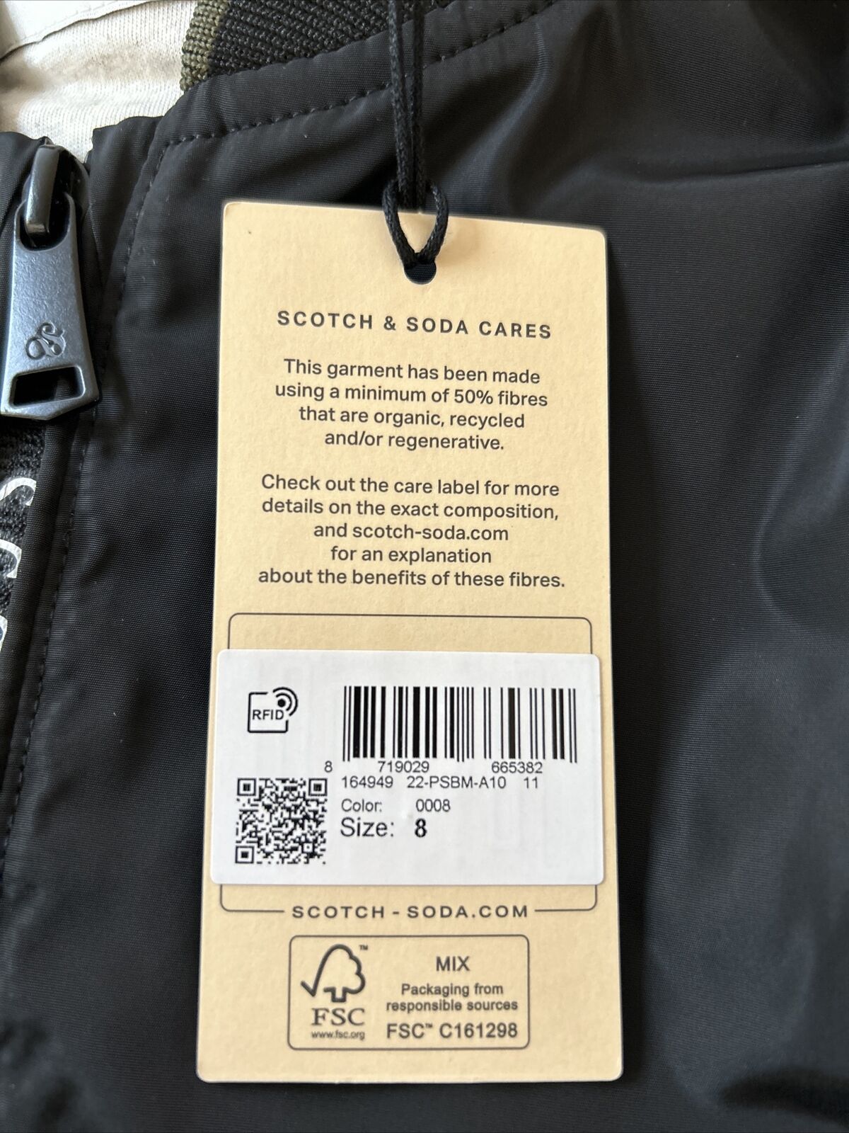 Scotch and Soda Boys Jacket - Black. UK age 8 **** Ref V354