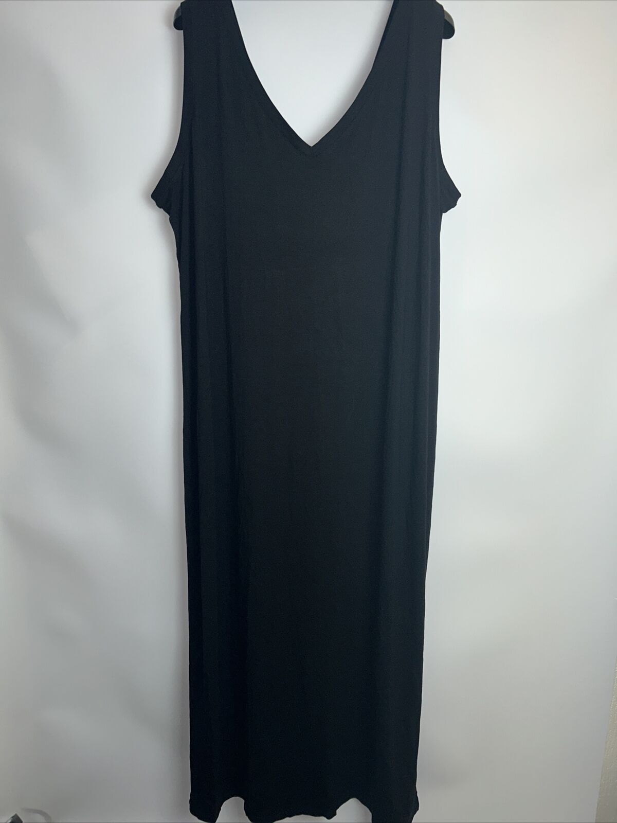 Womens Dress - Black. UK 20 **** Ref V227