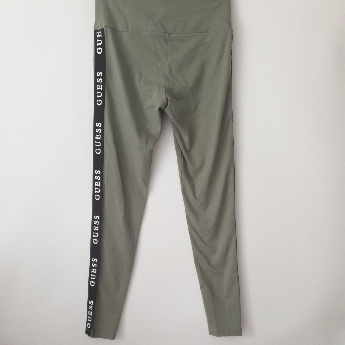 Guess Green Leggings Size Large ****Ref V342