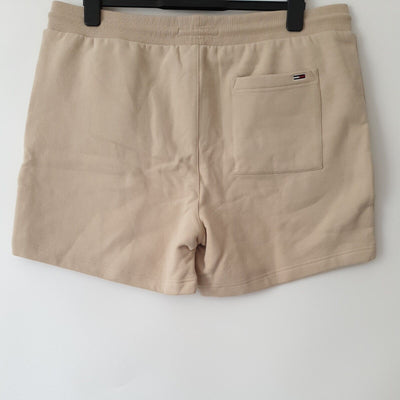 Tommy Jeans TJM Signature Short Savanna Sand Size L****Ref V69