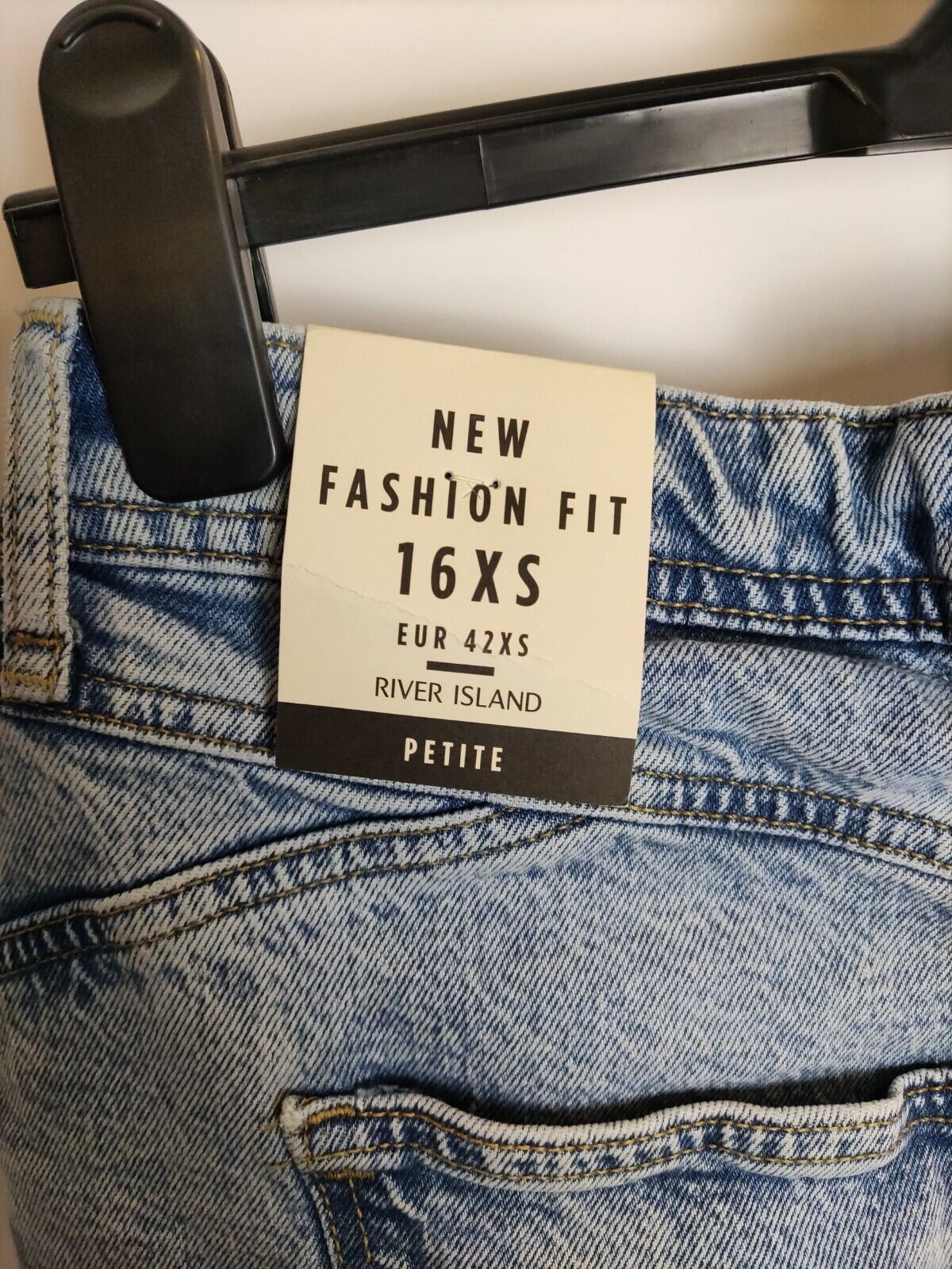 River Island Petite New Fashion Fit Jeans. UK 16. ****V200