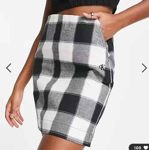 Calvin Klein Jeans Mono Plaid Mini Skirt Size Medium **** RH1