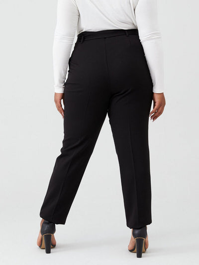 Womens Tie Waist Tapered Trouser - Black. UK16 **** Ref 385