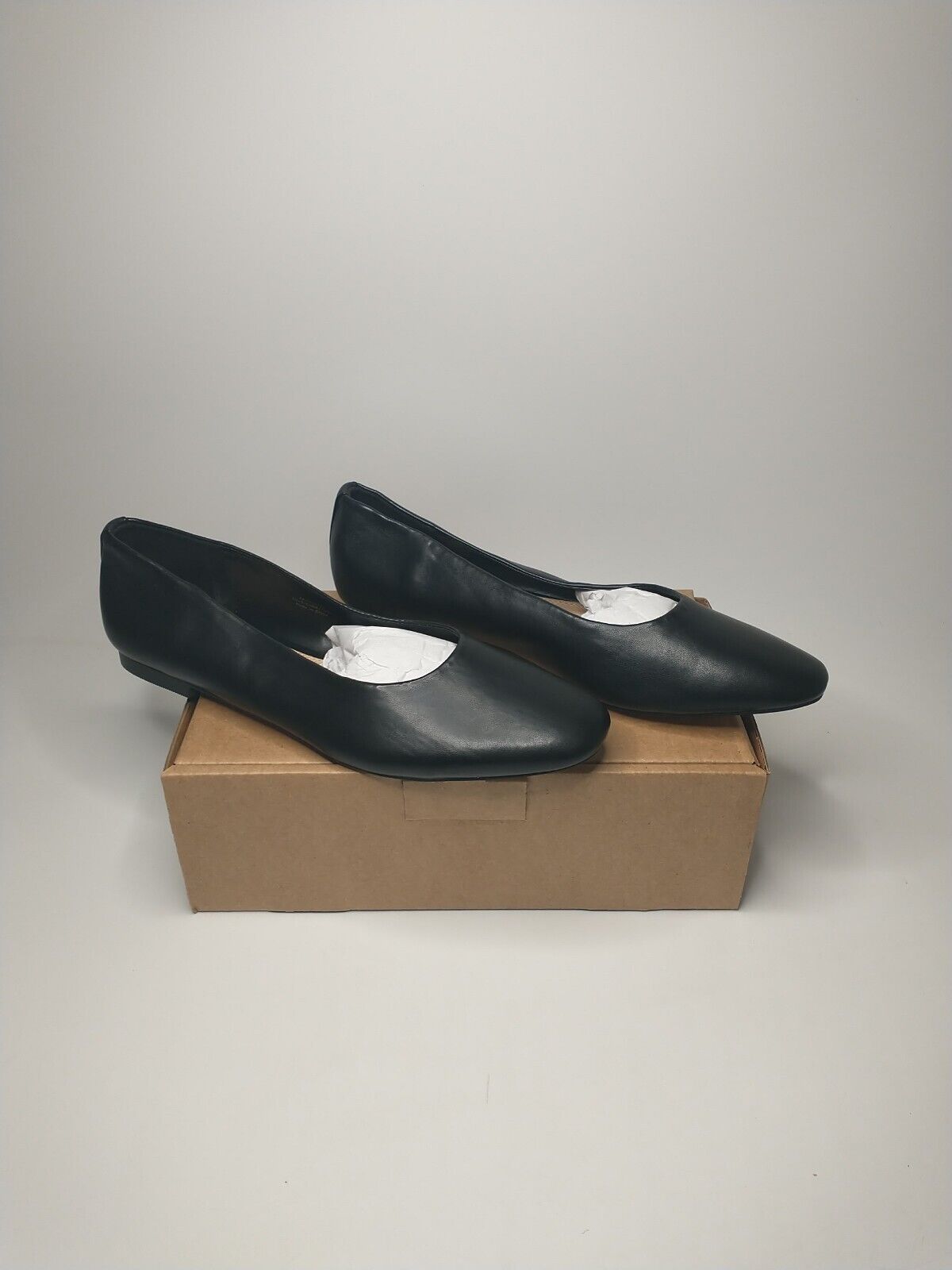 LTS Black Almond Toe Ballerina Shoes - Black. UK 9 **** VS2