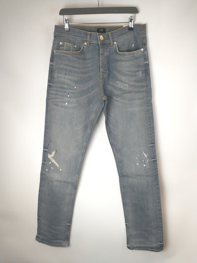 River Island Relaxed Slim W32 / L32. **** Ref V31I