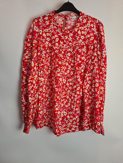 Womens High Neck Red Floral Top Size 18 **** V290