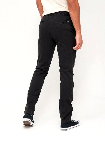 Calvin Klein slim fit garment dyed chinos with belt-black.UK W40L32 ****Ref 354