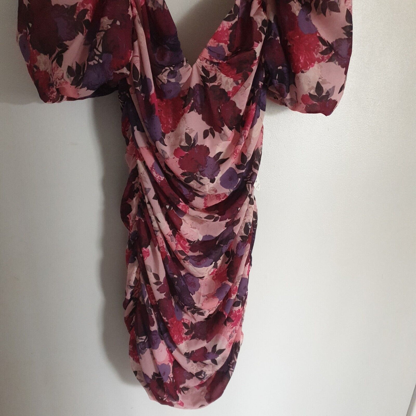 Chi Chi Sweetheart Ruched Floral Bodycon dress Pink Uk16****Ref V362