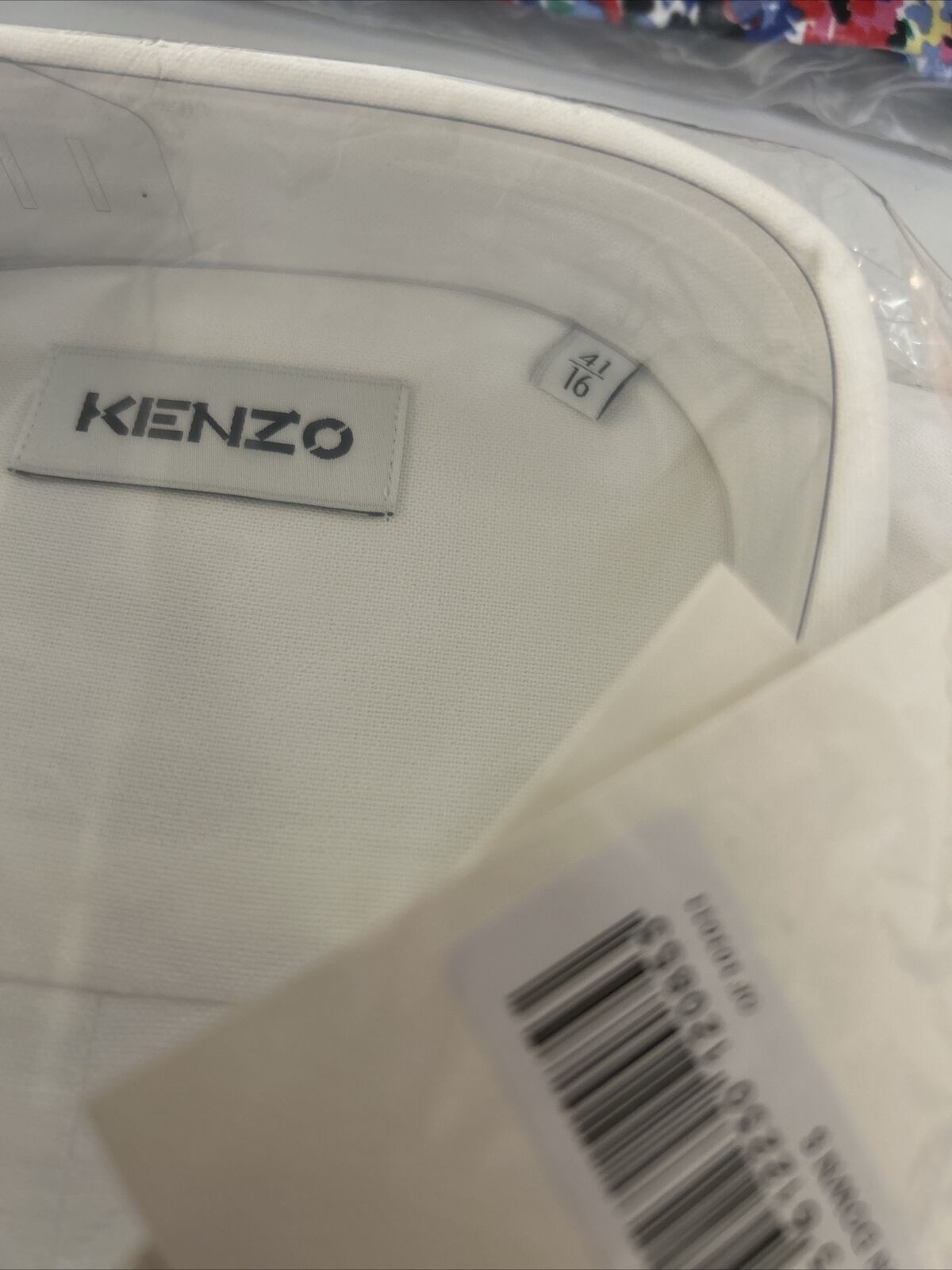 Kenzo Tiger Crest Botton Down Shirt - White. UK 41/16 **** Ref V295