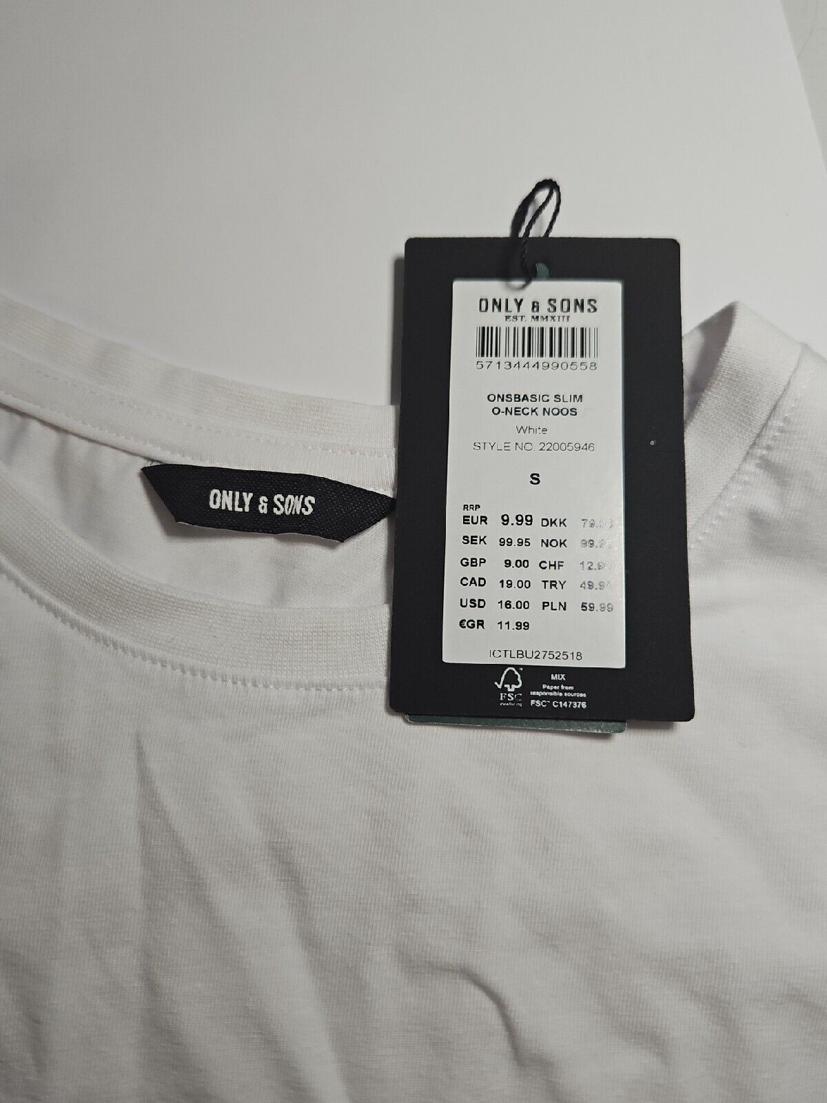 Only & Sons Basic Slim White TShirt Size S BNWT A1