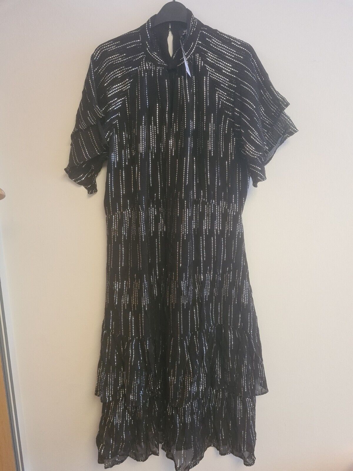 Wallis Lurex Stripe Ruffle Hem Black Dress Size 18 BNWT Ref****V506