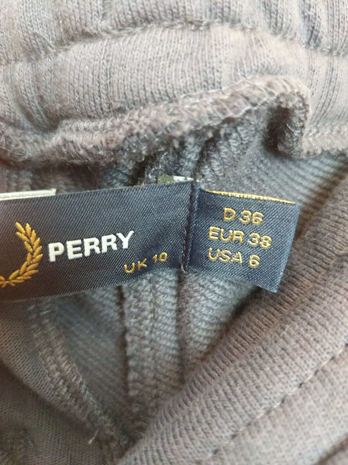 Fred Perry Navy Taped Joggers Size UK 10 **** V32