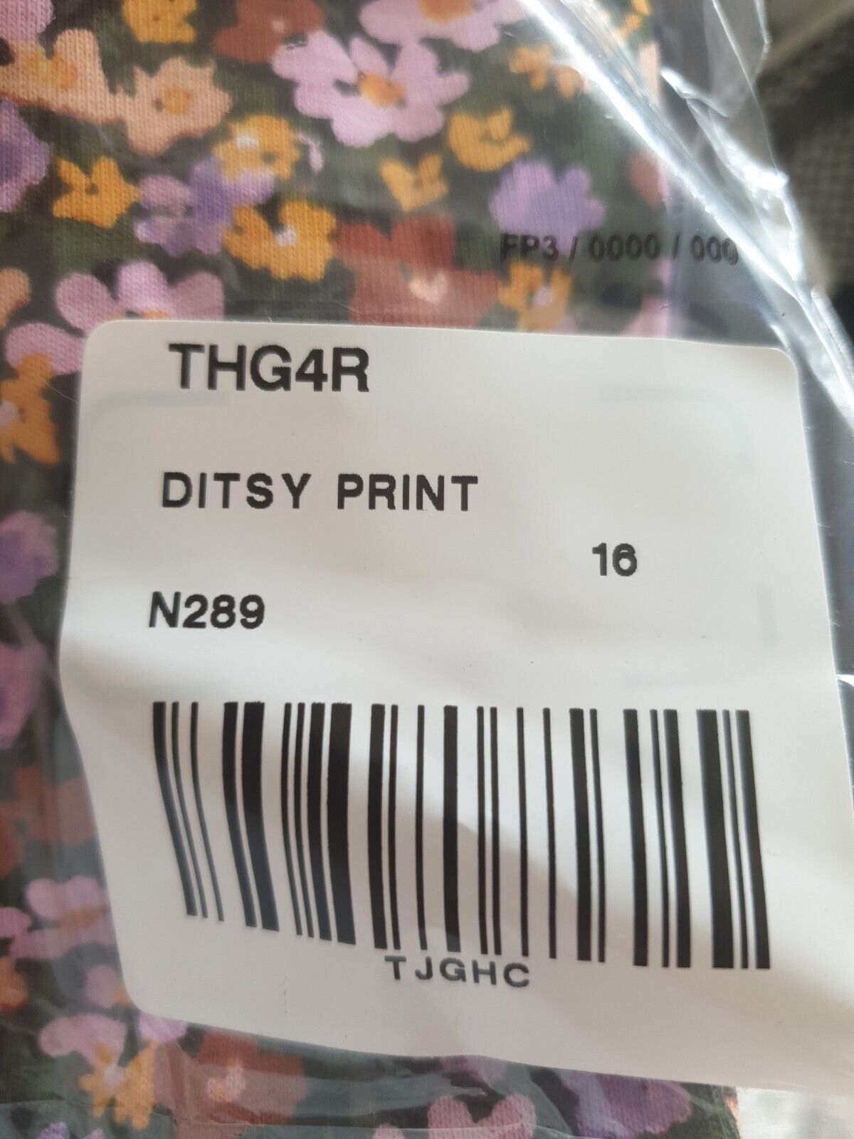 Ditsy Print T-shirt Uk16****Ref V539