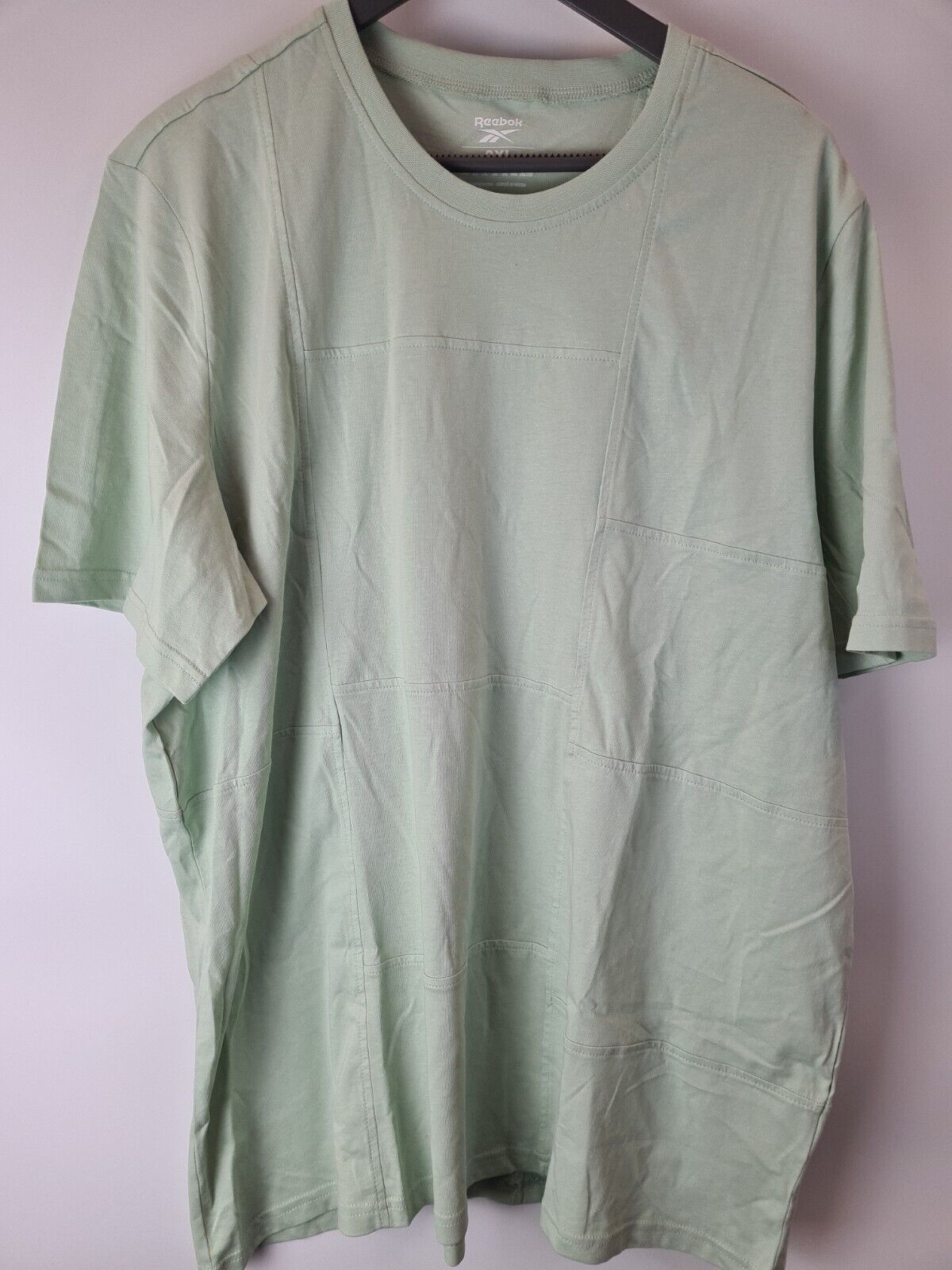 Reebok MYT Minimal Waste Tee Size 2XL **** V31