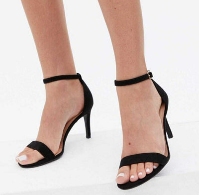 New Look Wide Fit Black Heel Sandles Size 5****Ref V380