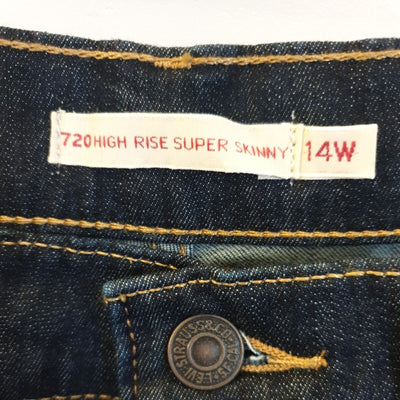 Levis Plus 720 High Rise Super Skinny Size 14Short****Ref V360