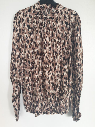 Womens Animal Printed Top Round Neck Long Sleeve Uk14****Ref V412