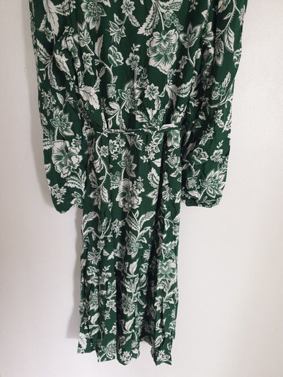 Womens Green Paisley Midi Dress UK 10 ****Ref V407