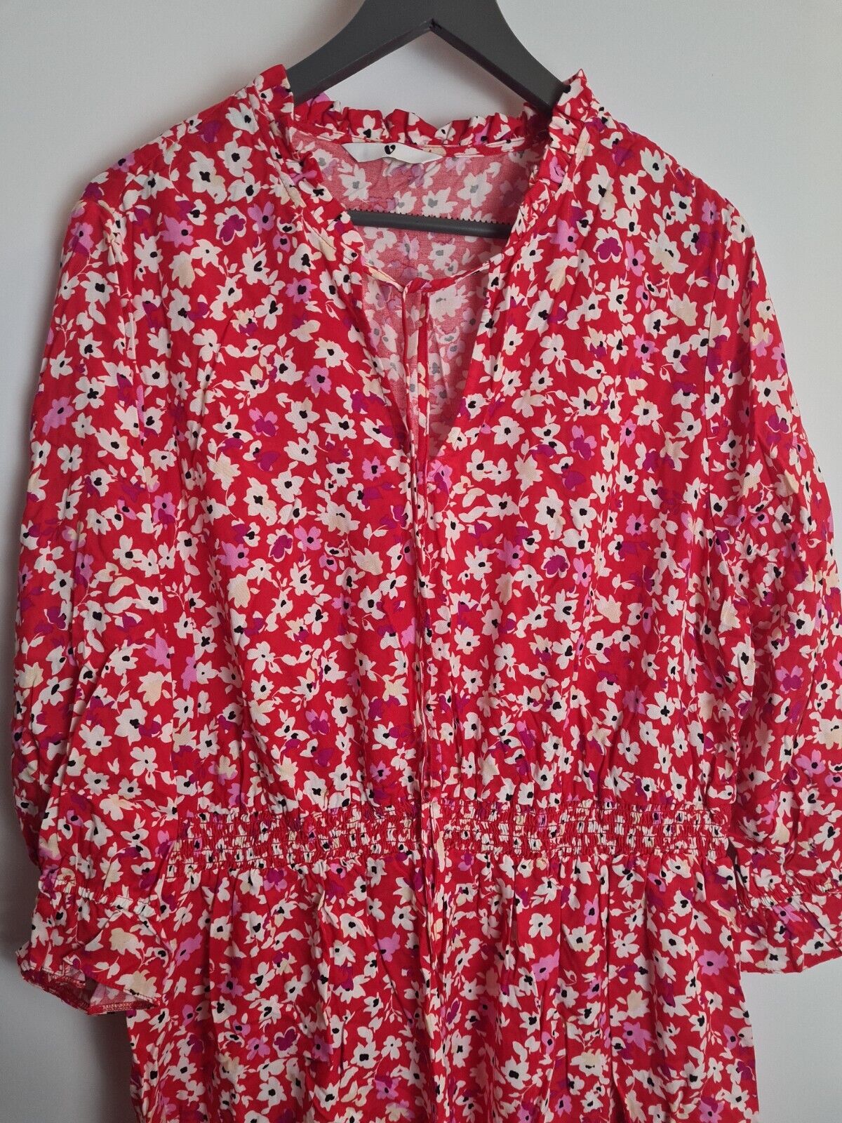 Womens Red Floral Tie Neck Dress Size 14 **** V325