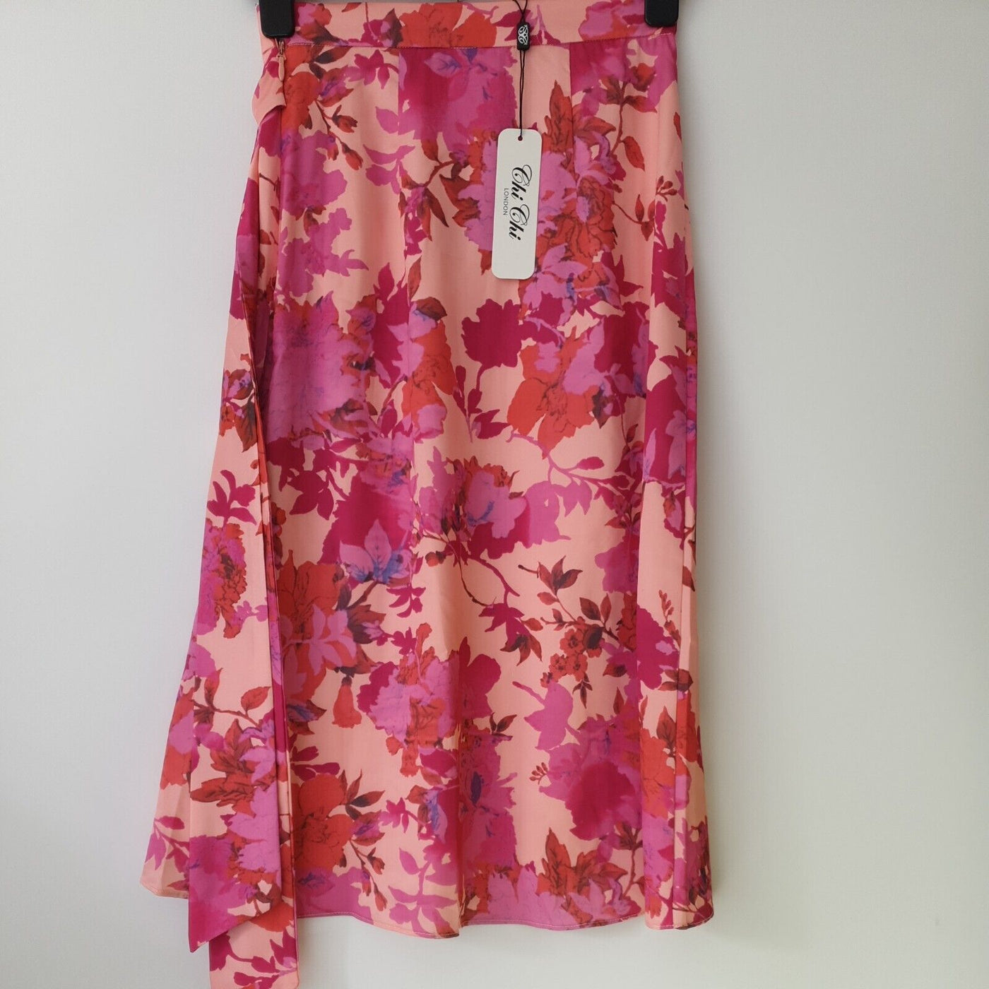 Chi Chi London Floral Print Midi Wrap Skirt Uk 12 ****Ref V213