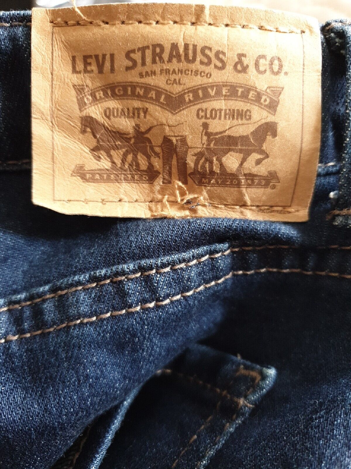 Levi's Girls 710 Super Skinny Jeans Dark Wash 16yrs****Ref V418