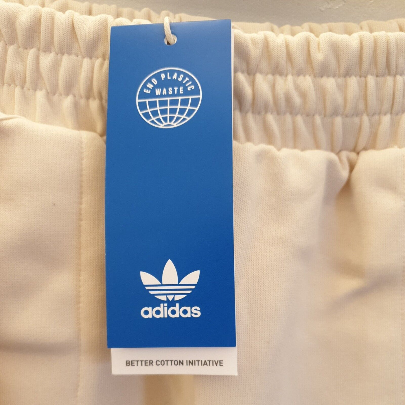 Adidas White Skirt Knee Length Size 14****Ref V239