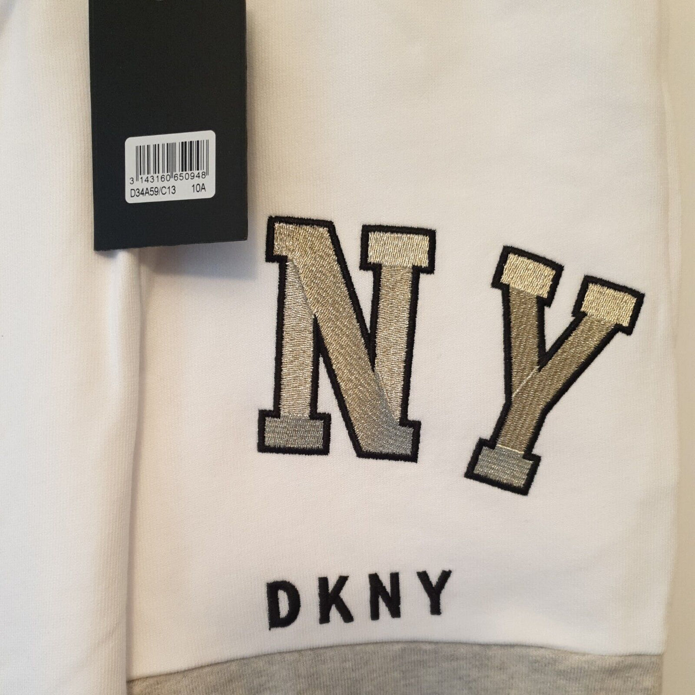 DKNY White/Beige Jogging Bottoms Size 10yrs****Ref V102