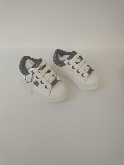 Mini Boys White RIR Camo Plimsoles - UK C3 **** Ref VS1