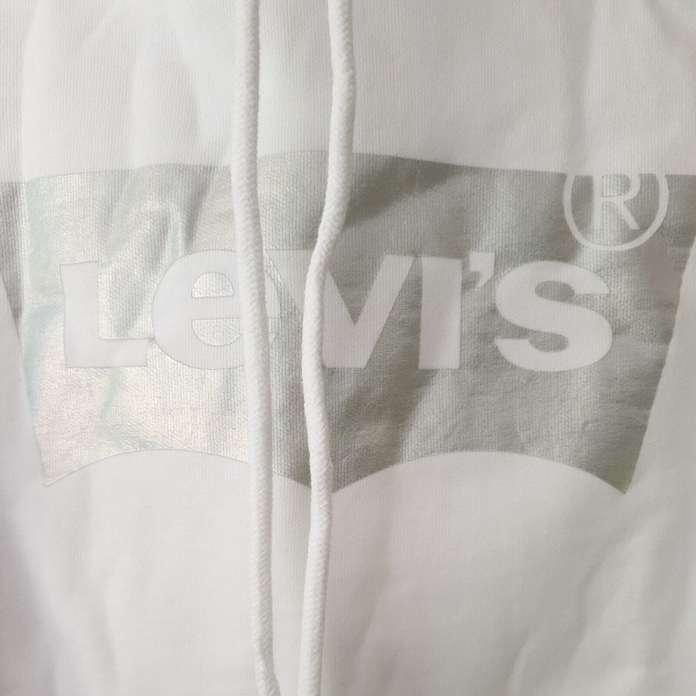 Levis White Hoodie - White.  Size XS****Ref V160