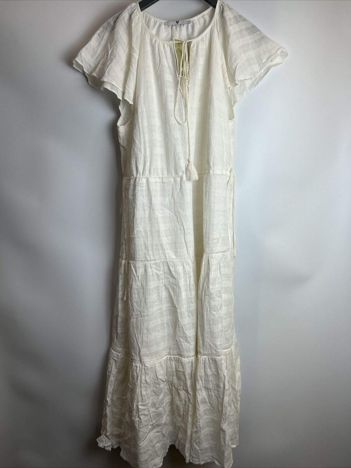 Womens Dress - White. UK 14 **** Ref V352