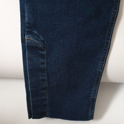 Blue dark wash denim jeans Uk18****Ref V102