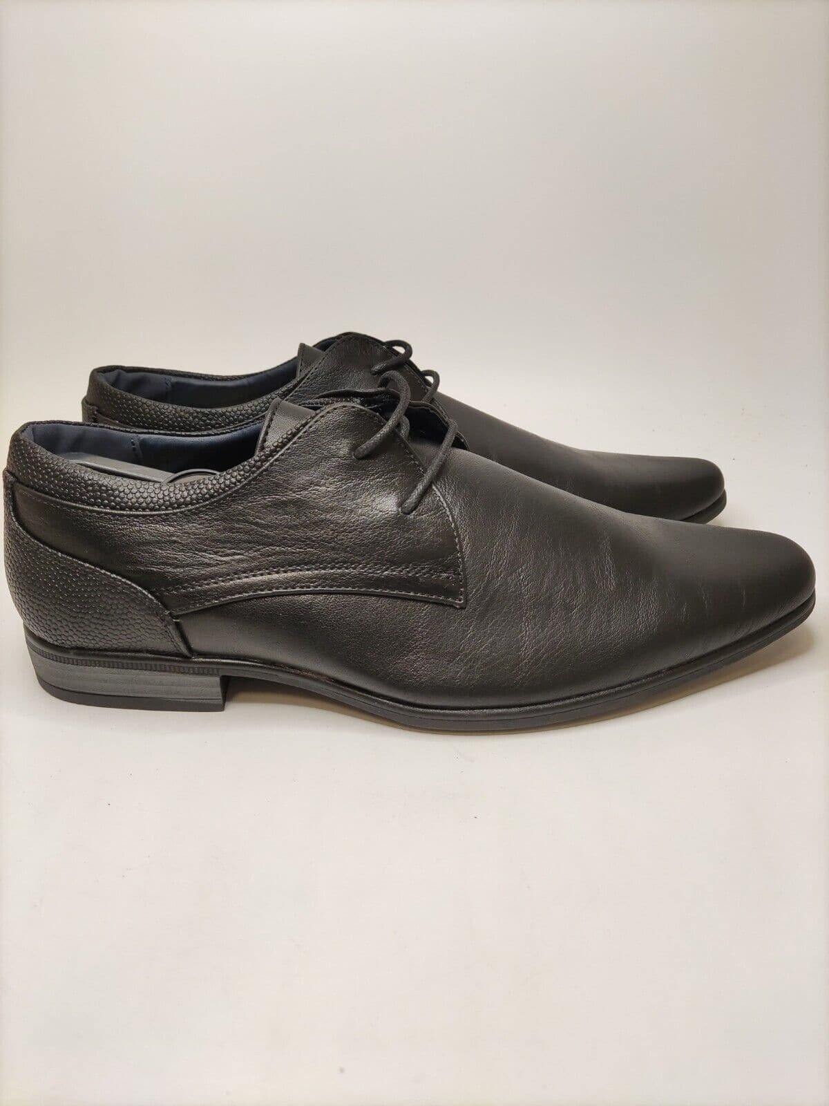 River Island BLACK FAUX LEATHER DERBY SHOES. Black. UK 9. ****VS2