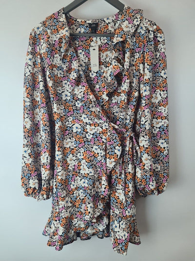 River Island Floral Wrap Playsuit Size UK 6 **** V30