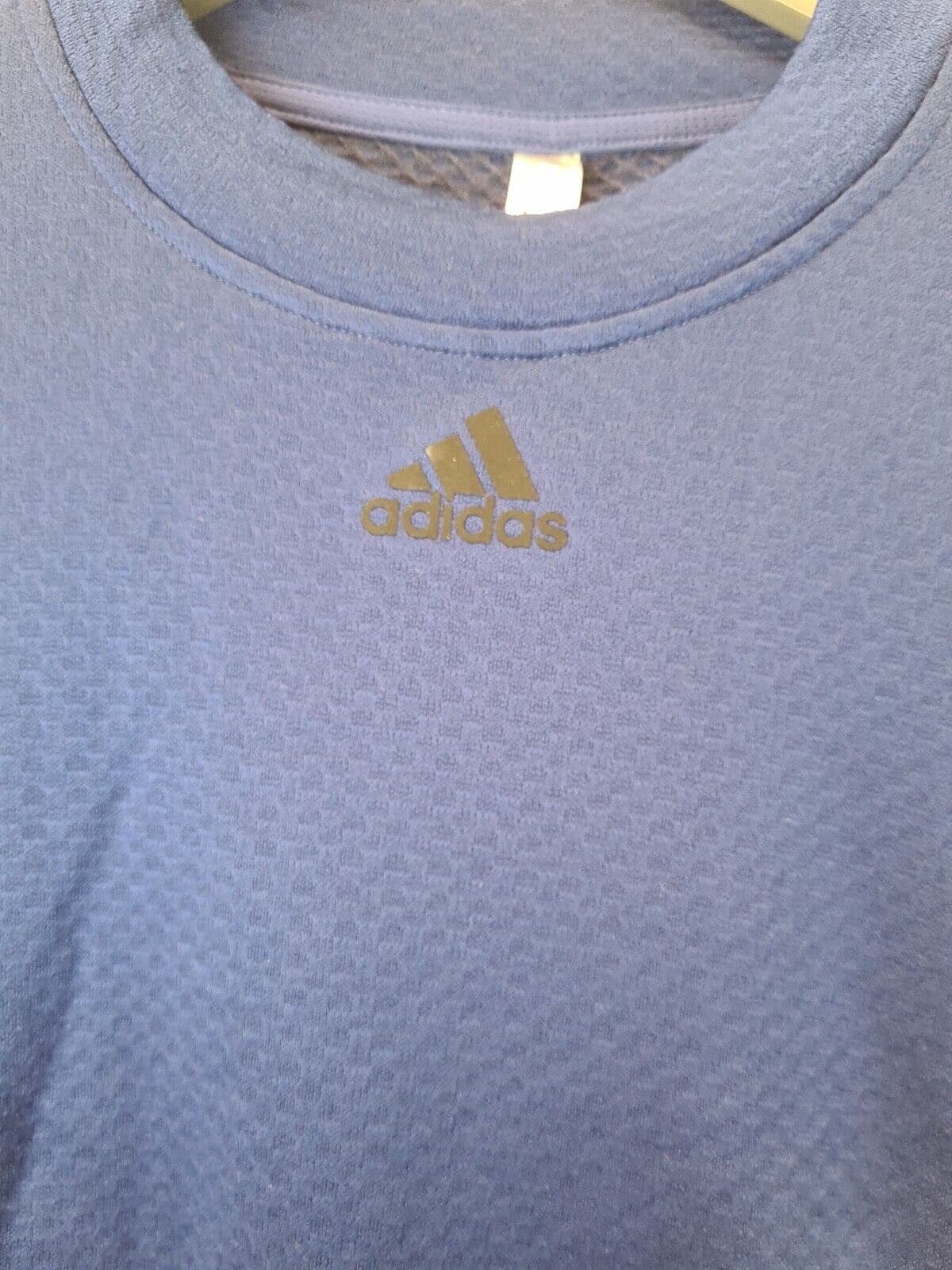 Adidas COLD.RDY Long Sleeve Womens Training Top Size XSmall **** V30 - Big_Stock_Clearance