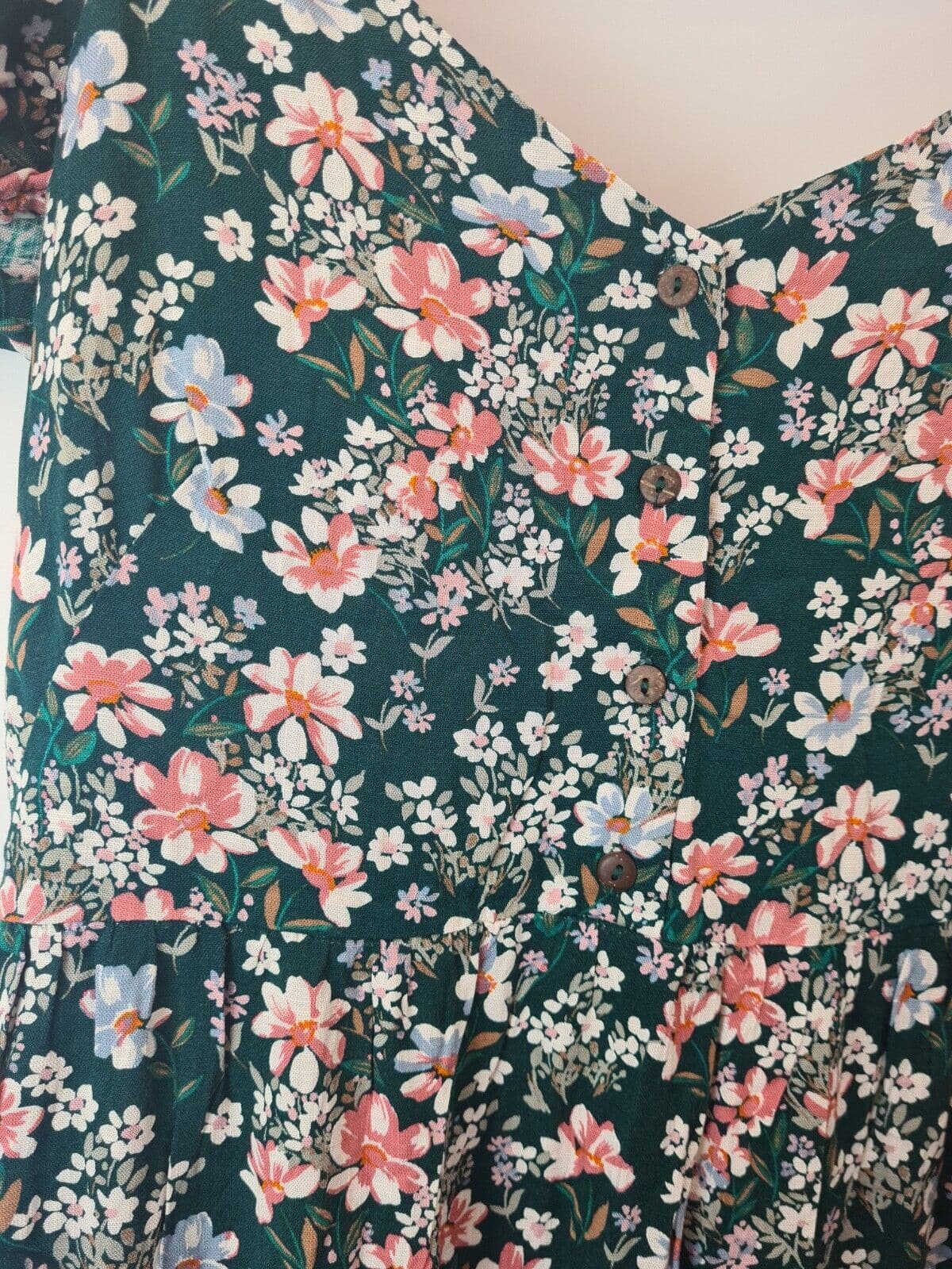 Apricot Green Ditsy Floral Button Front Midi Dress Size 10 **** V30 - Big_Stock_Clearance